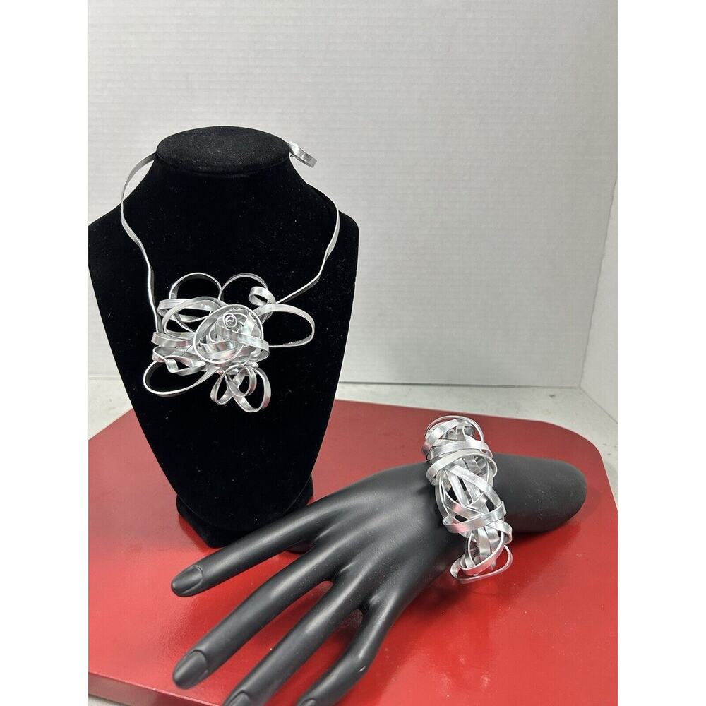 Big Bold Chunky Unique Silver Metal Bib Necklace Matching Bracelet Statement